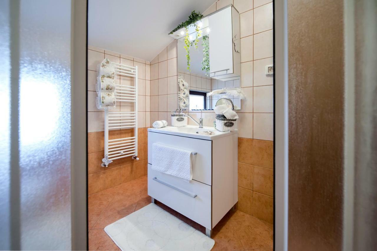 Apartment Len Ρόβινι Εξωτερικό φωτογραφία