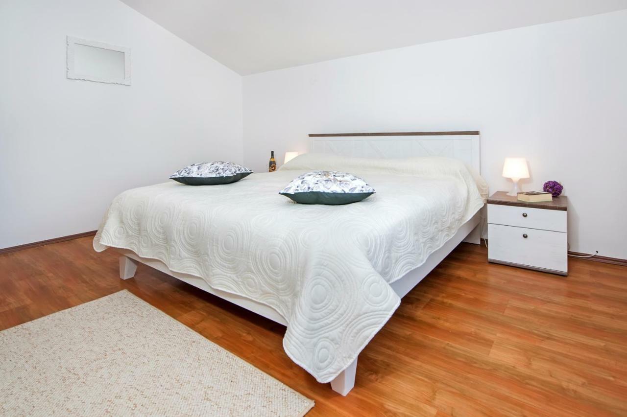 Apartment Len Ρόβινι Εξωτερικό φωτογραφία